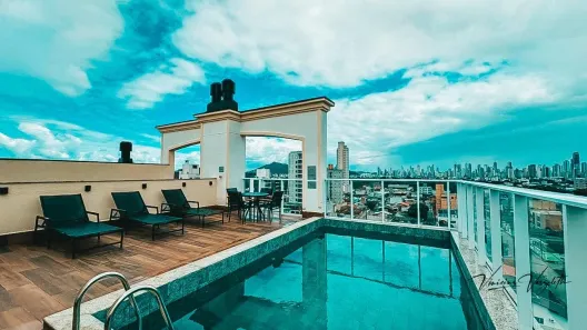 Apartamento com 2 Quartos para alugar, 58m² no São Francisco de Assis, Camboriú