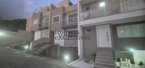 Casa de Condomínio com 3 Quartos à venda, 94m² no Campo Comprido, Curitiba