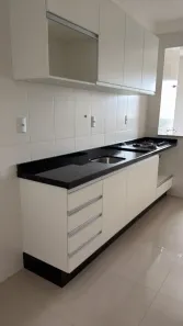Apartamento com 2 Quartos para alugar, 62m² no Barreiros, São José