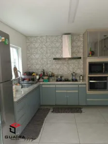 Sobrado com 3 Quartos à venda, 210m² no Jardim Las Vegas, Santo André