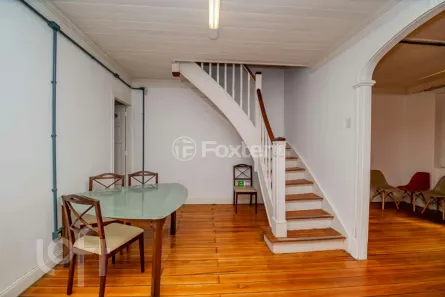Casa com 3 Quartos à venda, 120m² no Floresta, Porto Alegre