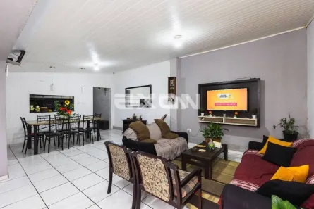 Casa com 4 Quartos à venda, 100m² no Cajuru, Curitiba