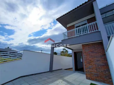 Casa com 3 Quartos à venda, 168m² no Campeche, Florianópolis