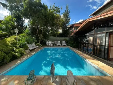 Casa com 3 Quartos à venda, 220m² no Jardim Cascata, Teresópolis