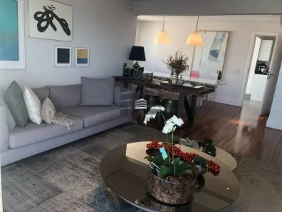 Apartamento com 4 Quartos para alugar, 208m² no Jardim Vila Mariana, São Paulo