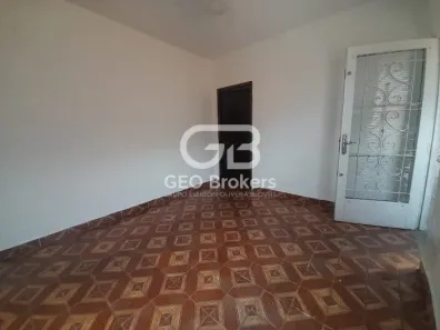 Casa com 3 Quartos para alugar, 132m² no Jardim Flórida, Jacareí