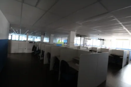 Prédio Comercial para alugar, 2000m² no Saúde, São Paulo