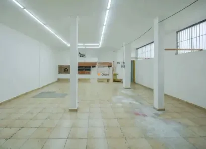 Imóvel Comercial com 3 Quartos para alugar, 300m² no Vila Firmiano Pinto, São Paulo