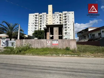 Lote/Terreno à venda, 338m² no Itacolomi, Balneário Piçarras