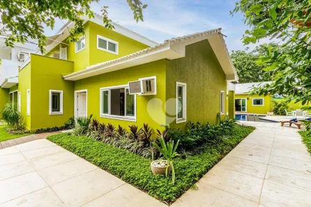 Casa de Condomínio com 3 Quartos à venda, 650m² no Jacarepaguá, Rio de Janeiro