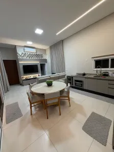 Casa de Condomínio com 3 Quartos para alugar, 170m² no Condomínio Belvedere II, Cuiabá