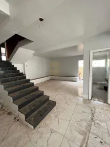 Sobrado com 4 Quartos à venda, 420m² no Jardim Cuiabá, Cuiabá