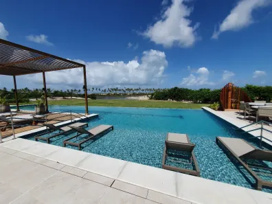 Lote/Terreno à venda, 450m² no Praia do Forte, Mata de São João
