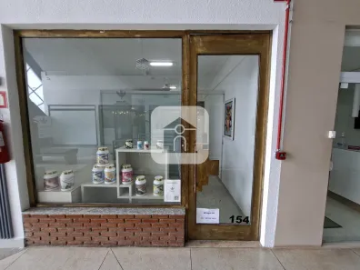 Ponto Comercial para alugar, 22m² no Saraiva, Uberlândia