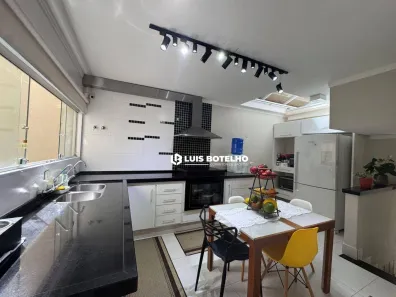 Sobrado com 4 Quartos à venda, 363m² no Jardim Elite, Piracicaba