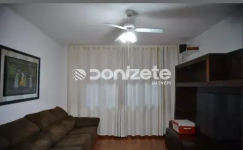 Sobrado com 5 Quartos à venda, 243m² no Vila Pires, Santo André