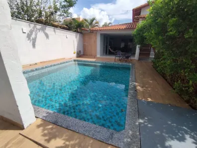 Casa com 3 Quartos à venda, 260m² no Plano Diretor Sul, Palmas