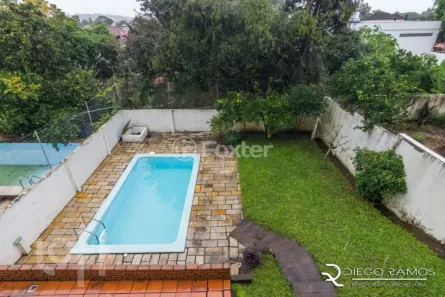 Casa com 3 Quartos à venda, 470m² no Vila Assunção, Porto Alegre