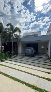 Casa de Condomínio com 3 Quartos à venda, 237m² no Jardim Imperial, Cuiabá