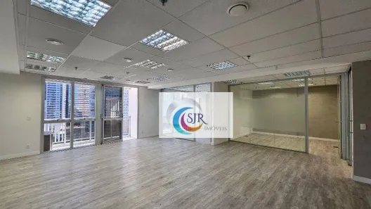 Sala Comercial para alugar, 400m² no Vila São Francisco (Zona Sul), São Paulo