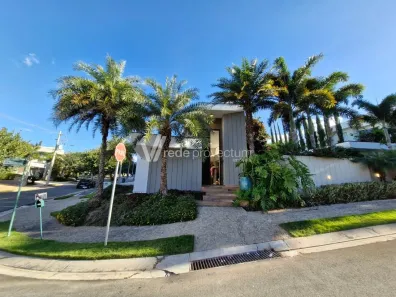 Casa de Condomínio com 3 Quartos à venda, 260m² no Swiss Park, Campinas