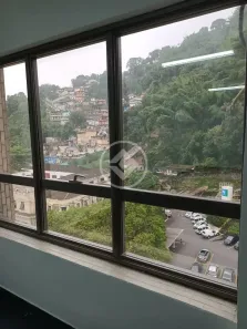 Ponto Comercial para alugar, 75m² no Centro, Santos