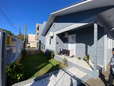 Casa com 2 Quartos à venda, 134m² no Efapi, Chapecó