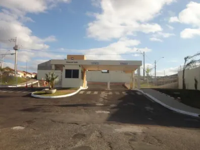 Casa com 3 Quartos para alugar, 58m² no Fazenda Santa Rita - Conjunto Residencial Alto Oriente, Goiânia