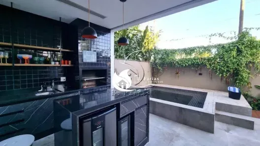 Casa de Condomínio com 4 Quartos à venda, 170m² no Bairro de Juquehy, São Sebastião