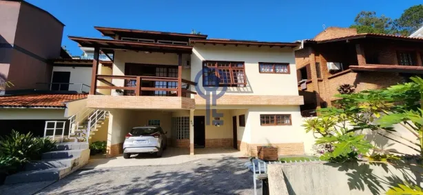 Casa com 5 Quartos para alugar, 280m² no João Paulo, Florianópolis