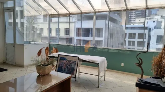 Sala Comercial para alugar, 130m² no República, São Paulo