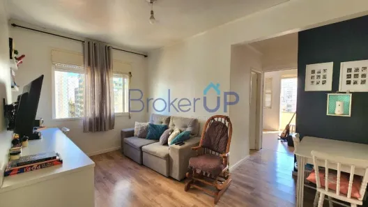 Apartamento com 2 Quartos à venda, 68m² no Centro Histórico, Porto Alegre