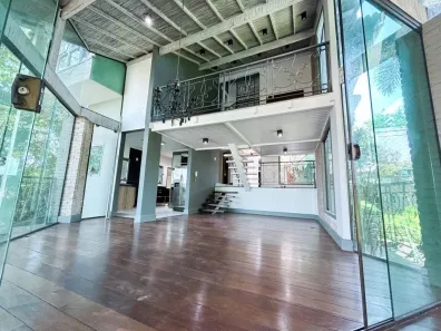 Casa com 4 Quartos à venda, 380m² no Novo Cavaleiro, Macaé