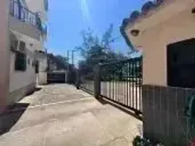 Apartamento com 2 Quartos para alugar, 70m² no Balneário São Pedro, São Pedro da Aldeia