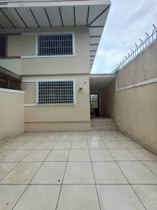 Sobrado com 3 Quartos à venda, 124m² no Parque Vitória, São Paulo