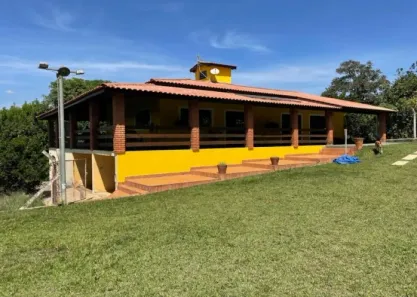 Fazenda/Sítio com 3 Quartos à venda, 350m² no Jardim Colonial I, Araçoiaba da Serra