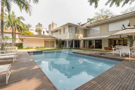 Casa com 4 Quartos à venda, 923m² no Vila Tramontano, São Paulo
