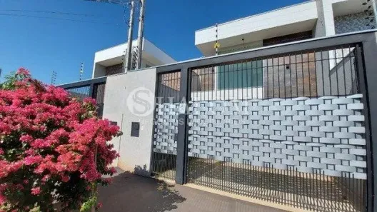 Casa com 3 Quartos à venda, 105m² no Jardim Araucária, Maringá