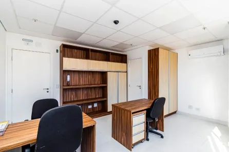 Sala Comercial à venda, 21m² no Centro, Curitiba