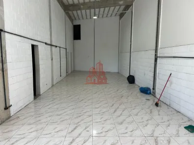 Galpão/Depósito/Armazém para alugar, 100m² no Água Espraiada (Caucaia do Alto), Cotia