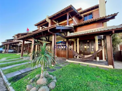 Casa de Condomínio com 4 Quartos à venda, 161m² no São Francisco, Torres