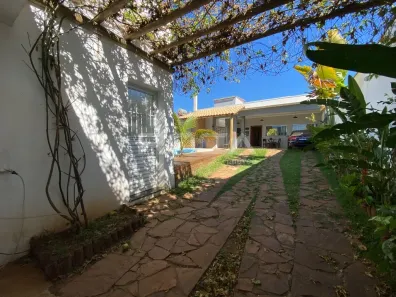 Casa de Condomínio com 2 Quartos à venda, 250m² no Parque Fehr, São Carlos