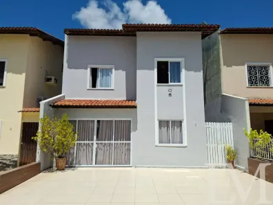 Casa de Condomínio com 3 Quartos à venda, 106m² no Lagoa Redonda, Fortaleza