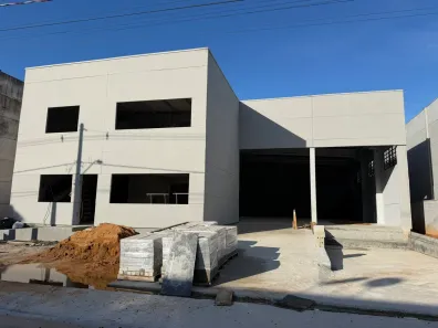 Galpão/Depósito/Armazém para alugar, 695m² no Sertão do Maruim, São José