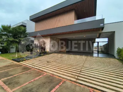 Casa de Condomínio com 5 Quartos à venda, 375m² no Jardim Sul, Uberlândia