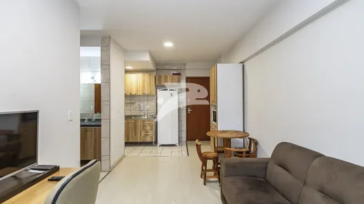 Apartamento com 1 Quarto para alugar, 43m² no Centro, Curitiba