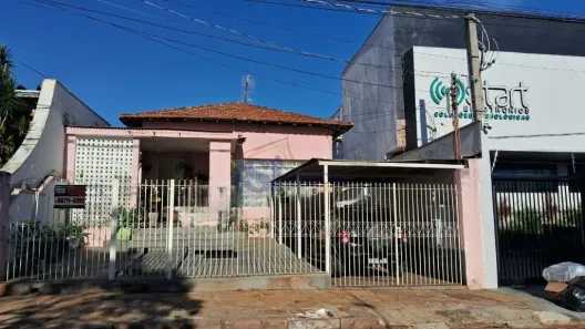 Casa com 3 Quartos à venda, 190m² no Centro, Araraquara