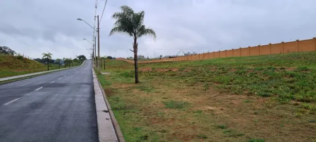 à venda, 900m² no Alphaville, Bauru