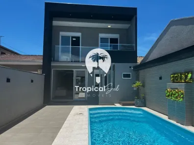 Sobrado com 3 Quartos à venda, 167m² no , Pontal do Paraná