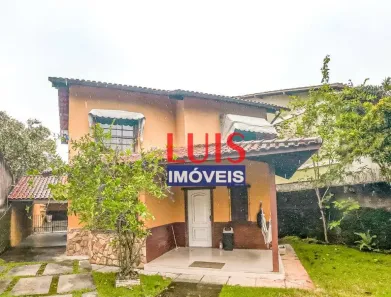 Casa com 4 Quartos à venda, 384m² no Itaipu, Niterói